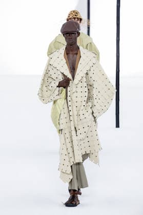 Issey Miyake Ready-to-Wear Men’s Spring Summer 2027 Fashion Show during Paris Fashion Week at the Césure Cultural Center in Paris, France, on June 24, 2026 Bestimage Runway during the Issey Miyake Men’s Spring Summer 2027 fashion show as part of Paris Fashion Week on June 24, 2026 in Paris, France Paris France  Copyright: xAgencex xBestimagexAgencex xBestimagex