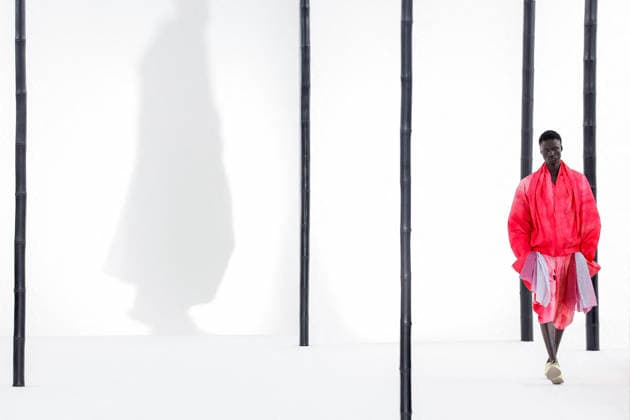 Issey Miyake Ready-to-Wear Men’s Spring Summer 2027 Fashion Show during Paris Fashion Week at the Césure Cultural Center in Paris, France, on June 24, 2026 Bestimage Runway during the Issey Miyake Men’s Spring Summer 2027 fashion show as part of Paris Fashion Week on June 24, 2026 in Paris, France Paris France  Copyright: xAgencex xBestimagexAgencex xBestimagex