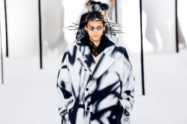 Issey Miyake Ready-to-Wear Men’s Spring Summer 2027 Fashion Show during Paris Fashion Week at the Césure Cultural Center in Paris, France, on June 24, 2026 Bestimage Runway during the Issey Miyake Men’s Spring Summer 2027 fashion show as part of Paris Fashion Week on June 24, 2026 in Paris, France Paris France  Copyright: xAgencex xBestimagexAgencex xBestimagex