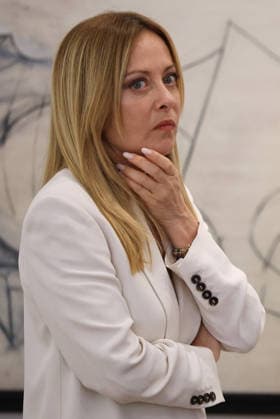 36th Franco-Italian Summit - Antibes Italian Prime Minister Giorgia Meloni visits the Picasso Museum as part of a Franco-Italian summit in Antibes, south of France, June 25, 2026. Photo by Manon Cruz Pool ABACAPRESS.COM Antibes France  Copyright: xCruzxManon Pool ABACAx