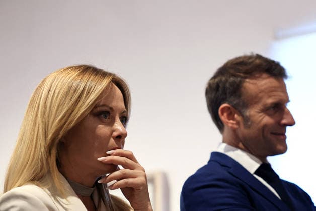 French President Emmanuel Macron and Italian Prime Minister Giorgia Meloni visit the Picasso Museum as part of a Franco-Italian summit in Antibes, in southern France, on June 25, 2026. Manon Cruz Pool Bestimage Antibes, France  Copyright: xManonxCruz Pool BestimagexManonxCruz Pool Bestimagex