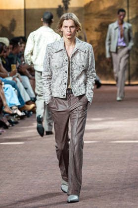 PFW Amiri Runway Menswear NB A model walks the runway during the Amiri Menswear Spring Summer 2027 show as part of Paris Fashion Week on June 25, 2026 in Paris, France. Photo by Nasser Berzane ABACAPRESS.COM Paris France  Copyright: xBerzanexNasser ABACAx