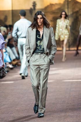 PFW Amiri Runway Menswear NB A model walks the runway during the Amiri Menswear Spring Summer 2027 show as part of Paris Fashion Week on June 25, 2026 in Paris, France. Photo by Nasser Berzane ABACAPRESS.COM Paris France  Copyright: xBerzanexNasser ABACAx