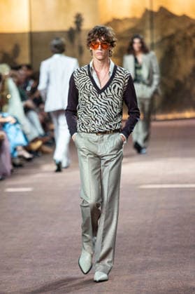 PFW Amiri Runway Menswear NB A model walks the runway during the Amiri Menswear Spring Summer 2027 show as part of Paris Fashion Week on June 25, 2026 in Paris, France. Photo by Nasser Berzane ABACAPRESS.COM Paris France  Copyright: xBerzanexNasser ABACAx