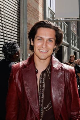 Chase Hudson at the Amiri Spring Summer 2027 Men’s Ready-to-Wear show at the Carreau du Temple during Paris Fashion Week (PFW), June 25, 2026 Tiphaine Lebely Bestimage Celebrities at the Amiri Spring Summer 2027 Men’s Ready-to-Wear show at the Carreau du Temple during Paris Fashion Week (PFW) in Paris, France  Copyright: xTiphainexLebelyx xBestimagexTiphainexLebelyx xBestimagex