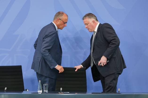 Berlin, Deutschland, 25.06.2026: Bundeskanzleramt: Ministerpräsidentenkonferenz: Pressekonferenz mit Bundeskanzler Friedrich Merz (CDU) und Gordon Schnieder (CDU), Ministerpräsident von Rheinland-Pfalz *** Berlin, Germany, June 25, 2026, Federal Chancellery, Conference of Minister Presidents, Press Conference with Federal Chancellor Friedrich Merz (CDU) and Gordon Schnieder (CDU), Minister President of Rhineland-Palatinate Copyright: xdtsxNachrichtenagenturx dts_125145