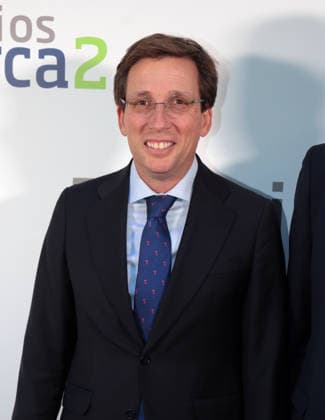 2026 Merca2 Awards Ceremony The mayor of Madrid, José Luis Martínez Almeida, during the 2026 Merca2 Awards ceremony, on June 25, 2026, in Madrid, Spain. Merca2 is celebrating the seventh edition of its awards, an event that brings together prominent figures from the institutional, business, judicial, cultural, medical, and social sectors in Madrid. AWARDS EVENT José Ramó Madrid Madrid, Spain  Copyright: xJosÃ xRamonxHernandox 7622659