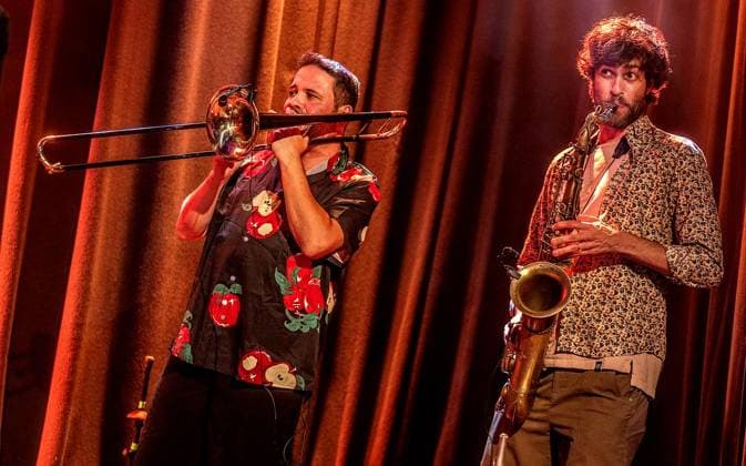 Band Jewish Monkeys in Oberhausen ** NUR FÜR REDAKTIONELLE ZWECKE ** EDITORIAL USE ONLY **<p>Eine eher ungewöhnliche Mischung aus Klezmer, Punk, Rock, Ska und orientalischen Einflüssen gibt es am Donnerstag 25.06.2026 im Zentrum Altenberg in Oberhausen zu hören. Die Band Jewish Monkeys ist zu Gast und geben im Rahmen der Jüdischen Kulturtage ein Konzert. Die Band aus Tel Aviv zähle zu den außergewöhnlichsten Formationen der internationalen Musikszene, heißt es in der Ankündigung. Und: Mit viel Humor, satirischen Texten und energiegeladenen Live-Auftritten schaffen die Jewish Monkeys ein Konzerterlebnis, das gleichermaßen unterhält und zum Nachdenken anregt. Das Konzert soll ein Zeichen für kulturellen Dialog, Offenheit und Copyright: GerdxWallhorn doc86g1m3exl02toh63l7j ,EDITORIAL USE ONLY