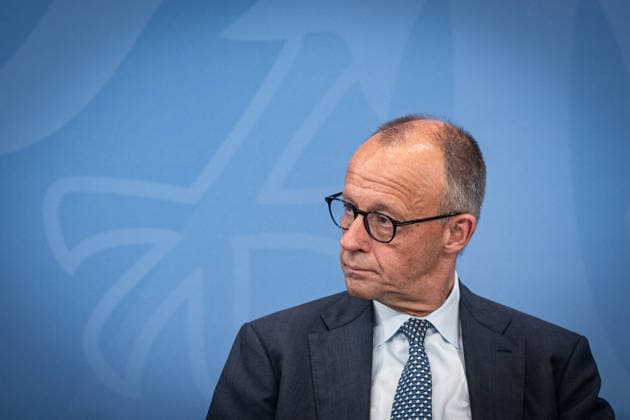 Berlin, Pressekonferenz von Bundeskanzler Merz, Ministerpräsident Schnieder sowie Ministerpräsident Lies im Anschluss an die Beratung mit den Regierungschefinnen und Regierungschefs der Länder (MPK) Bundeskanzler Friedrich Merz (CDU), Olaf Lies (Ministerpräsident von Niedersachsen, SPD) und Gordon Schnieder (Ministerpräsident Rheinland-Pfalz, CDU) geben am 25.06.2026 eine gemeinsame Pressekonferenz im Anschluss an die Beratung mit den Regierungschefinnen und Regierungschefs der Länder (MPK) im Bundeskanzleramt in Berlin. Berlin Bundeskanzleramt Berlin Deutschland *** Berlin, press conference by Federal Chancellor Merz, Minister President Schnieder, and Minister President Lies following consultations with the heads of government of the