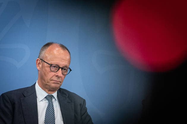 Berlin, Pressekonferenz von Bundeskanzler Merz, Ministerpräsident Schnieder sowie Ministerpräsident Lies im Anschluss an die Beratung mit den Regierungschefinnen und Regierungschefs der Länder (MPK) Bundeskanzler Friedrich Merz (CDU), Olaf Lies (Ministerpräsident von Niedersachsen, SPD) und Gordon Schnieder (Ministerpräsident Rheinland-Pfalz, CDU) geben am 25.06.2026 eine gemeinsame Pressekonferenz im Anschluss an die Beratung mit den Regierungschefinnen und Regierungschefs der Länder (MPK) im Bundeskanzleramt in Berlin. Berlin Bundeskanzleramt Berlin Deutschland *** Berlin, press conference by Federal Chancellor Merz, Minister President Schnieder, and Minister President Lies following consultations with the heads of government of the