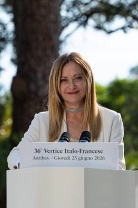 36th Franco-Italian Summit - Antibes Italian Prime Minister Giorgia Meloni during a press conference at the 36th Franco-Italian Summit in Antibes, France, on June 25, 2026. Photo by Laurent Coust ABACAPRESS.COM Antibes France  Copyright: xCoustxLaurent ABACAx