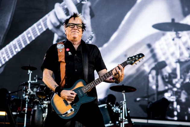 The Offspring live at Tinderbox 2026 Odense, Denmark. 26th, June 2026. The American rock band The Offspring performs a live concert during the Danish music festival Tinderbox 2026 in Odense. Here guitarist Noodles is seen live on stage. Denmark, Odense  Copyright: xGonzalesxPhoto LassexLagonix