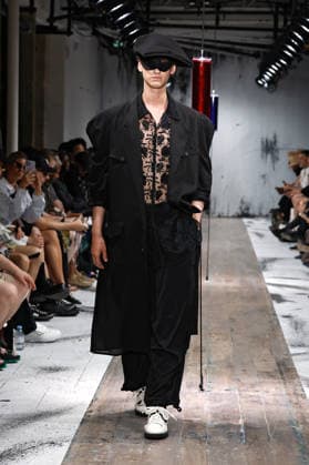(260625) -- PARIS, June 25, 2026 -- A model presents a creation from the menswear Spring Summer 2027 collections by Yohji Yamamoto during the Men Paris Fashion Week, in Paris, France, on June 25, 2026. ( Handout via Xinhua) FRANCE-PARIS-MEN FASHION WEEK-YOHJI YAMAMOTO MeetEurope 