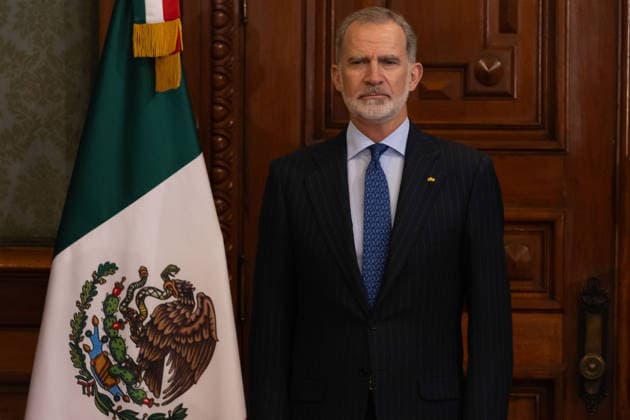 June 25, 2026, Mexico City, Mexico: Mexican President CLAUDIA SHEINBAUM PARDO welcomed KING FELIPE VI of Spain to the National Palace during the monarchs first official visit to Mexico in more than seven years and his first meeting with the current federal administration. The private meeting took place before the King traveled to Guadalajara to attend the 2026 FIFA World Cup match between Spain and Uruguay. Mexico City Mexico - ZUMAl178 20260625_znp_l178_007 Copyright: xCristianxLeyvax