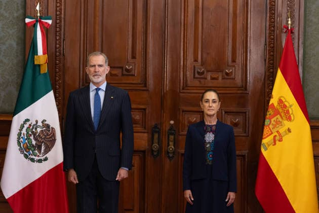 June 25, 2026, Mexico City, Mexico: Mexican President CLAUDIA SHEINBAUM PARDO welcomed KING FELIPE VI of Spain to the National Palace during the monarchs first official visit to Mexico in more than seven years and his first meeting with the current federal administration. The private meeting took place before the King traveled to Guadalajara to attend the 2026 FIFA World Cup match between Spain and Uruguay. Mexico City Mexico - ZUMAl178 20260625_znp_l178_009 Copyright: xCristianxLeyvax