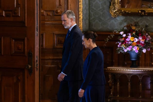 June 25, 2026, Mexico City, Mexico: Mexican President CLAUDIA SHEINBAUM PARDO welcomed KING FELIPE VI of Spain to the National Palace during the monarchs first official visit to Mexico in more than seven years and his first meeting with the current federal administration. The private meeting took place before the King traveled to Guadalajara to attend the 2026 FIFA World Cup match between Spain and Uruguay. Mexico City Mexico - ZUMAl178 20260625_znp_l178_016 Copyright: xCristianxLeyvax