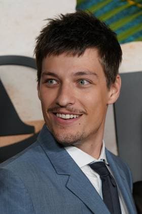 Jake Bongiovi at arrivals for ENOLA HOLMES 3 Premiere, The Plaza Hotel, New York, NY, June 25, 2026. Photo By: Kristin Callahan Everett Collection ENOLA HOLMES 3 Premiere PUBLICATIONXNOTxINxCANxCHNxFRAxITAxJPNxNORxPOLxRUSxESPxUKxUSA