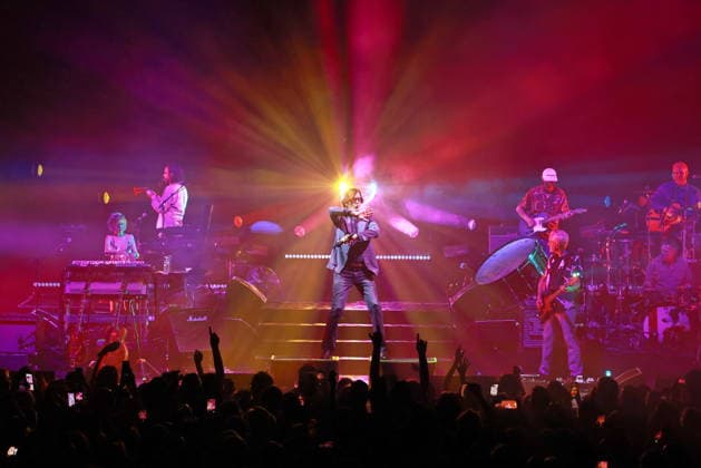 25.06.2026, Pulp, Saenger Jarvis Cocker, im Konzert live im Tempodrom, Berlin, Musik, Britpop, Berlin