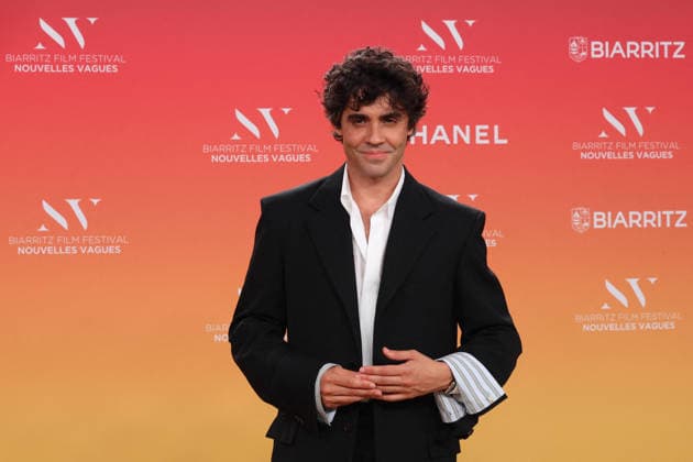 Javier Ambrossi at the La Gare du Midi theater in Biarritz as part of the Biarritz Film Festival Nouvelles Vagues on June 25, 2026 Jean Marc Lhomer Bestimage Celebs at the La Gare du Midi theater in Biarritz as part of the Biarritz Film Festival – Nouvelles Vagues on June 25, 2026, in Biarritz, France  Copyright: xJean-MarcxLhomerx xBestimagexJean-MarcxLhomerx xBestimagex