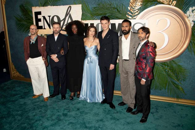 Nicholas Aaron, Philip Barantini, Sharon Duncan Brewster, Millie Bobby Brown, Louis Partridge, Himesh Patel und Joe Azzopardi bei der Weltpremiere des Netflix-Films Enola Holmes 3 im Plaza Hotel. New York, 25.06.2026 *** Nicholas Aaron, Philip Barantini, Sharon Duncan Brewster, Millie Bobby Brown, Louis Partridge, Himesh Patel, and Joe Azzopardi at the world premiere of the Netflix film *Enola Holmes 3* at the Plaza Hotel in New York, June 25, 2026 Foto:xJ.xShorex xFuturexImagex holmes_6660