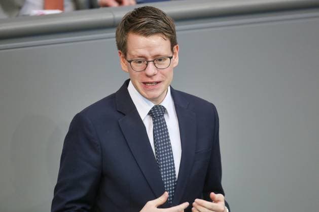 Berlin, Deutschland, 26.06.2026: Deutscher Bundestag: 87. Bundestagssitzung: Daniel Kölbl, CDU, hält die erste Rede des Tages *** Berlin, Germany, June 26, 2026 German Bundestag 87th Session of the Bundestag Daniel Kölbl, CDU, delivers the first speech of the day Copyright: xdtsxNachrichtenagenturx dts_125229