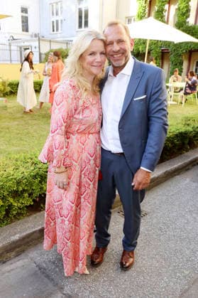 Charlotte Karlinder mit Ehemann Volkmar Hausberg bei der Jubiläumsparty 40 Jahre bonprix im Curio Haus. Hamburg, 25.06.2026 *** Charlotte Karlinder with her husband Volkmar Hausberg at the 40th-anniversary party for bonprix at the Curio Haus in Hamburg, June 25, 2026 Foto:xgbrcix xFuturexImagex bonprix_6648