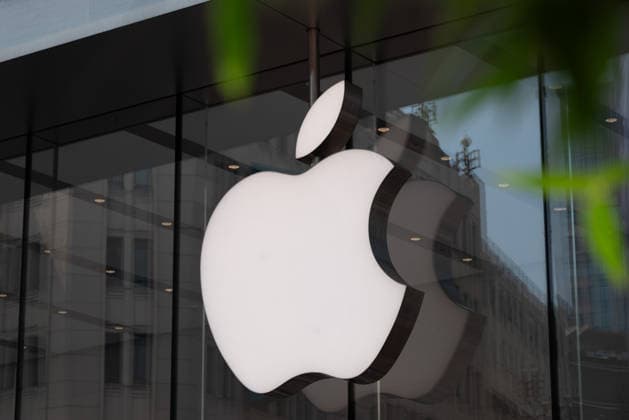 Apple Products Raise Prices Apple flagship store logo captured in Shanghai, China on June 26, 2026. Shanghai Shanghai China  Copyright: xCFOTOx i1782494100375