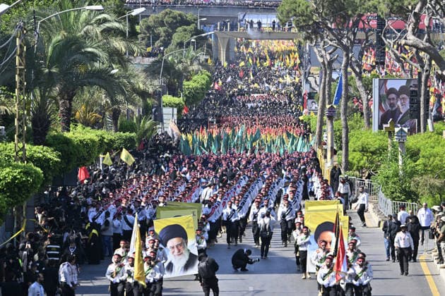 Thousands gather in Beirut to mark Ashura BEIRUT, LEBANON - JUNE 26: Thousands of people gather on the Old Airport Road in Beirut s Dahiyeh district to mark Ashura, the 10th day of the Islamic month of Muharram, during a ceremony held in the Lebanese capital, on June 26, 2026. Houssam Shbaro Anadolu Beirut Lebanon. Editorial use only. Please get in touch for any other usage.  Copyright: x2026xAnadoluxHoussamxShbarox