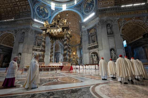 ITALY - POPE LEO XIV DURING HOLY MASS ON THE OCCASION OF THE EXTRAORDINARY CONSISTORY IN ST PETER S BASILICA IN THE VATICAN- 2026 6 26 Italy, Rome, Vatican, 2026 6 26 Pope Leo XIV during Holy Mass on the occasion of the Extraordinary Consistory in St. Peter s Basilica in the Vatican EDITORIAL USE ONLY - NO BOOKS Copyright: xVATICANxMEDIAx