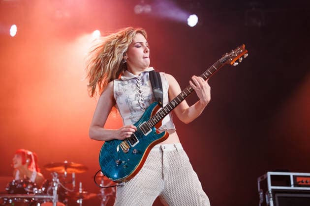 The Warning live at Tons of Rock 2026 Oslo, Norway. 25th, June 2026. The Mexican hard rock band The Warning performs a live concert during the Norwegian music festival Tons of Rock 2026 in Oslo. Here guitarist and singer Daniela Villarreal is seen live on stage. Norway, Oslo  Copyright: xGonzalesxPhoto KetilxMartinsenx