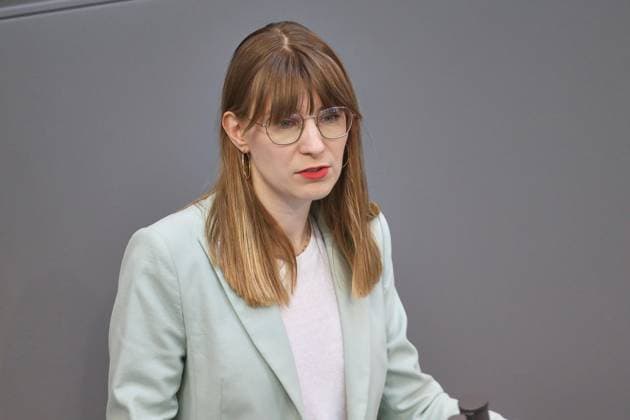 Berlin, Deutschland, 26.06.2026: Deutscher Bundestag: 87. Bundestagssitzung: Jeanne Dillschneider, Grüne *** Berlin, Germany, June 26, 2026 German Bundestag 87th Session of the Bundestag Jeanne Dillschneider, The Greens Copyright: xdtsxNachrichtenagenturx dts_125336