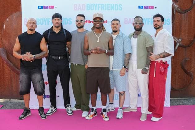 Screening von Bad Boyfriends in Köln. v.l. Santino, Tyron, Josh, Teezy, Antonio , Mirko, Maki beim Screening des neuen filmpool-Formats Bad Boyfriends (RTL+) am 25.06.2026 im Bootshaus in Köln. Koeln Bootshaus Nordrhein-Westfalen *** Screening of Bad Boyfriends in Cologne featuring Santino, Tyron, Josh, Teezy, Antonio, Mirko, and Maki at the screening of the new filmpool format Bad Boyfriends on RTL on June 25, 2026, at the Bootshaus in Cologne, North Rhine-Westphalia