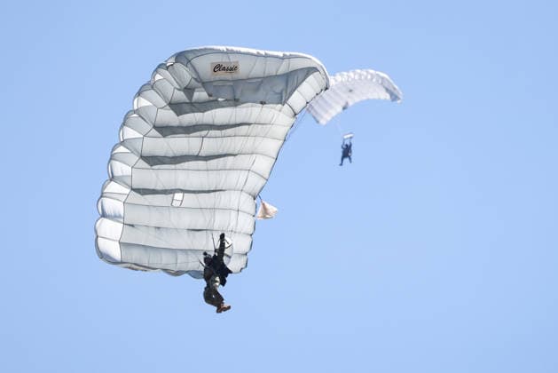 Combat Power 26 Military Exercise A members of the Croatian Armed Forces and Minnesota National Guard descends on a parachute during the Combat Power 26 international joint military exercise at Barracks Josip JoviÄ‡ in Udbina, Croatia, June 26, 2026.  EmicaxElvedji PIXSELL