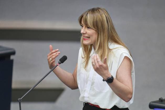 Berlin, Deutschland, 26.06.2026: Deutscher Bundestag: 87. Bundestagssitzung: Clara Bünger, Linke *** Berlin, Germany, June 26, 2026 German Bundestag 87th Session of the Bundestag Clara Bünger, The Left Copyright: xdtsxNachrichtenagenturx dts_125348