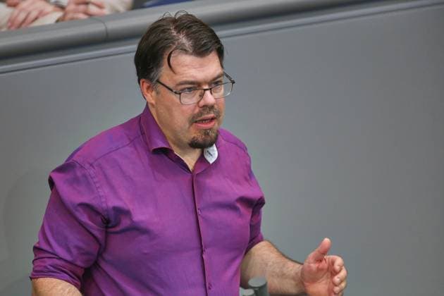 Berlin, Deutschland, 26.06.2026: Deutscher Bundestag: 87. Bundestagssitzung: Helge Limburg, Grüne *** Berlin, Germany, June 26, 2026 German Bundestag 87th Session of the Bundestag Helge Limburg, The Greens Copyright: xdtsxNachrichtenagenturx dts_125353