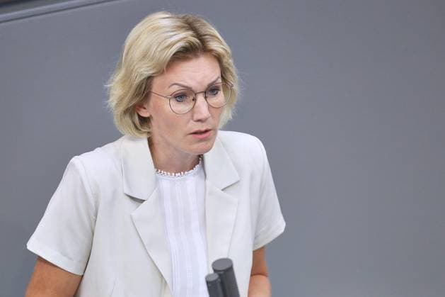 Berlin, Deutschland, 26.06.2026: Deutscher Bundestag: 87. Bundestagssitzung: Anne König, CDU *** Berlin, Germany, June 26, 2026 German Bundestag 87th Session of the Bundestag Anne König, CDU Copyright: xdtsxNachrichtenagenturx dts_125385