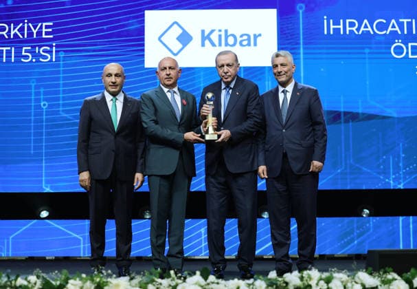 Turkish President Recep Tayyip Erdogan ISTANBUL, TURKIYE - JUNE 26: (----EDITORIAL USE ONLY - MANDATORY CREDIT - TURKISH PRESIDENCY MURAT CETINMUHURDAR HANDOUT - NO MARKETING NO ADVERTISING CAMPAIGNS - DISTRIBUTED AS A SERVICE TO CLIENTS----) Turkish President Recep Tayyip Erdogan presents awards to 10 export champion companies following his speech during the Turkish Exporters Assembly (TIM) 33rd General Assembly and Export Champions Awards Ceremony at the Halic Congress Center, on June 26, 2026, in Istanbul, Turkiye. TUR Presidency Murat Cetinmuhurdar Anadolu Istanbul Turkey. Editorial use only. Please get in touch for any other usage.  Copyright: x2026xAnadoluxTURxPresidency MuratxCetinmuhurdarx