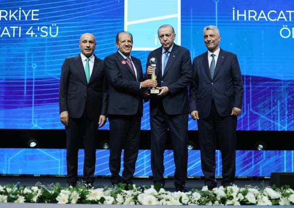 Turkish President Recep Tayyip Erdogan ISTANBUL, TURKIYE - JUNE 26: (----EDITORIAL USE ONLY - MANDATORY CREDIT - TURKISH PRESIDENCY MURAT CETINMUHURDAR HANDOUT - NO MARKETING NO ADVERTISING CAMPAIGNS - DISTRIBUTED AS A SERVICE TO CLIENTS----) Turkish President Recep Tayyip Erdogan presents awards to 10 export champion companies following his speech during the Turkish Exporters Assembly (TIM) 33rd General Assembly and Export Champions Awards Ceremony at the Halic Congress Center, on June 26, 2026, in Istanbul, Turkiye. TUR Presidency Murat Cetinmuhurdar Anadolu Istanbul Turkey. Editorial use only. Please get in touch for any other usage.  Copyright: x2026xAnadoluxTURxPresidency MuratxCetinmuhurdarx