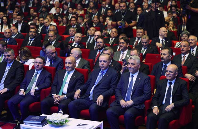 Turkish President Recep Tayyip Erdogan ISTANBUL, TURKIYE - JUNE 26: (----EDITORIAL USE ONLY - MANDATORY CREDIT - TURKISH PRESIDENCY MUSTAFA KAMACI HANDOUT - NO MARKETING NO ADVERTISING CAMPAIGNS - DISTRIBUTED AS A SERVICE TO CLIENTS----) Turkish President Recep Tayyip Erdogan presents awards to 10 export champion companies following his speech during the Turkish Exporters Assembly (TIM) 33rd General Assembly and Export Champions Awards Ceremony at the Halic Congress Center, on June 26, 2026, in Istanbul, Turkiye. TUR Presidency Mustafa Kamaci Anadolu Istanbul Turkey. Editorial use only. Please get in touch for any other usage.  Copyright: x2026xAnadoluxTURxPresidencyx xMustafaxKamacix