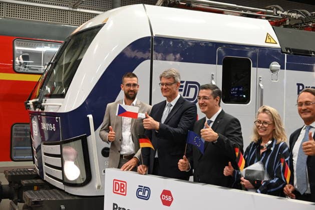 Three European capitals, Prague, Berlin, and Copenhagen, are now connected by a new rail line, which was officially launched at Berlin s main train station by representatives of the European Commission (EC), the German government, and the rail companies of the three countries today, on Friday, June 26, 2026. The line was officially launched by (from left) Michal Krapinec, CEO of Czech national rail operator Ceske drahy (CD), German Transport Minister Patrick Schnieder, European Commissioner for Sustainable Transport and Tourism Apostolos Tzitzikostas and representatives of railway companies, including Krapinec. According to Schnieder, the new line puts the idea of a united Europe into practice on the rails. (CTKxPhoto JaromirxMrhal) CTKPho  CTKPhotoP2026062606782
