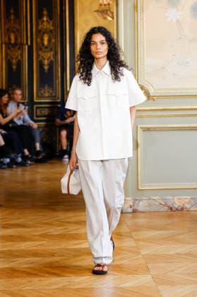 Studio Nicholson Men s Ready-to-Wear Spring Summer 2027 Fashion Show during Paris Fashion Week, France, on June 26, 2026 Bestimage Runway during the Studio Nicholson Men’s Spring Summer 2027 fashion show as part of Paris Fashion Week on June 26, 2026 in Paris, France Paris, France  Copyright: xAgencex xBestimagexAgencex xBestimagex