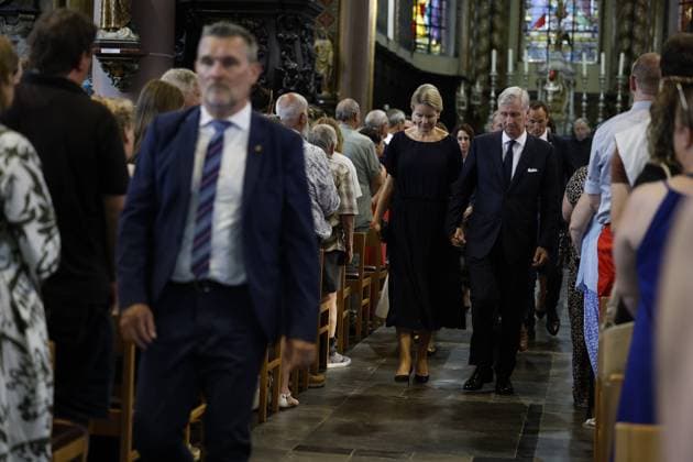 Queen Mathilde of Belgium and King Philippe - Filip of Belgium pictured during a commemorative ceremony in honour of the victims of last May accident between a train and a minivan, at the railway crossing Vierhuizen, in Buggenhout, Tuesday 26 May 2026. On May 26th, four people died in the traffic accident: two pupils, the driver and a supervisor.  NICOLASxMAETERLINCK 179425059