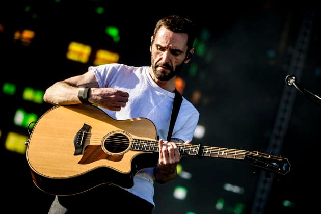 Snow Patrol live at Tinderbox 2026 Odense, Denmark. 26th, June 2026. The Northern Irish rock band Snow Patrol performs a live concert at during the Danish music festival Tinderbox 2026 in Odense. Here musician Johnny McDaid is seen live on stage. Denmark, Odense  Copyright: xGonzalesxPhoto LassexLagonix