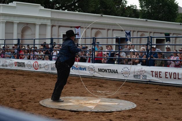 June 26, 2026, Washington, District Of Columbia, USA: A performer jumps through a lasso at a rodeo during the Great American State Fair on the National Mall in Washington, D.C. on June 26, 2026. Rodeo 250, produced by Cervi Rodeo Company, is one of numerous events during the 16-day fair, celebrating the 250th anniversary of the United States of America. Washington USA - ZUMAd227 20260626_znp_d227_030 Copyright: xBryanxDozierx