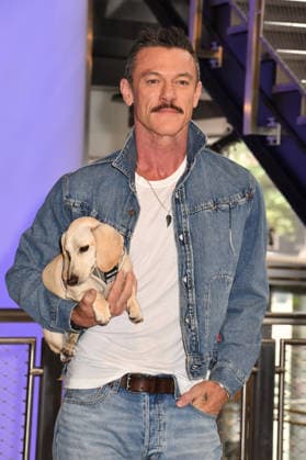 NEW YORK, NY - JUNE 26: Luke Evans Lights the Empire State Building in Partnership with the Stonewall Inn Gives Back Initiative and the Trevor Project to Celebrate New York City Pride 2026 on June 26, 2026 in New York City. Credit: AdMedia New York City USA  - ZUMAa123 20260626_zaa_a123_067 Copyright: xJohnxFyckex