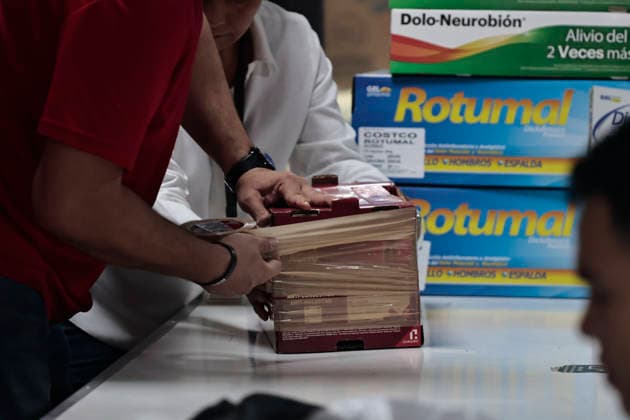 June 26, 2026, Mexico City, Cdmx, Mexico: In response to earthquakes that have caused material losses and casualties in Venezuela, the country s embassy in Mexico City opened its doors as a collection center. It is accepting humanitarian aid brought by Mexicans, foreign nationals, and Venezuelans living in Mexico to provide support during this time. On the first day of accepting itemsâ€including medicines, non-perishable food, water, and hygiene productsâ€dozens of Venezuelans working as app-based delivery drivers arrived at the embassy. Carrying flags and singing their national anthem, they brought supplies needed by their relatives and fellow citizens. Many stated that while their people endure this crisis caused by natural di - ZUMAp204 20260626_zip_p204_028 Copyright: xJosuexPerezx