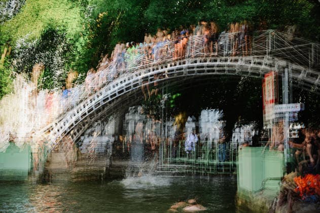 Parisians Swim In The Canal Saint-Martin To Escape The Heatwave A multiple-exposure photo captures the movement of people jumping from a footbridge into the Canal Saint-Martin in Paris, France, on June 26, 2026, as residents take a dip to cool off during a heatwave that has placed the capital under a red alert. Paris France  Copyright: xSamuelxBoivinx originalFilename: boivin-notitle260626_npHmF.jpg