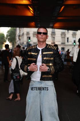 Highbart at the Vetements Men s Ready-to-Wear Spring Summer 2027 Collection fashion show during Paris Fashion Week, June 26, 2026 Florian Lavielle Bestimage Celebrities at the Vetements Men’s Ready-to-Wear Spring Summer 2027 Collection fashion show during Paris Fashion Week on June 27, 2026, Paris, France  Copyright: xFlorianxLaviellex xBestimagexFlorianxLaviellex xBestimagex