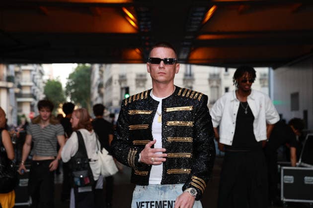 Highbart at the Vetements Men s Ready-to-Wear Spring Summer 2027 Collection fashion show during Paris Fashion Week, June 26, 2026 Florian Lavielle Bestimage Celebrities at the Vetements Men’s Ready-to-Wear Spring Summer 2027 Collection fashion show during Paris Fashion Week on June 27, 2026, Paris, France  Copyright: xFlorianxLaviellex xBestimagexFlorianxLaviellex xBestimagex