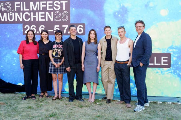 Julia Weigl, Katharina Bischof, Eva Karl Faltermeier, Carlo Ljubek, Antje Traue, Ferdinand Hofer, Franz Pätzold und Christoph Gröner bei der Premiere des ARD Fernsehfillms Tatort - Zwischenwelten auf dem 43. Filmfest München 2026 im HFF Audimax. München, 26.06.2026 *** Julia Weigl, Katharina Bischof, Eva Karl Faltermeier, Carlo Ljubek, Antje Traue, Ferdinand Hofer, Franz Pätzold, and Christoph Gröner at the premiere of the ARD TV movie *Tatort: Zwischenwelten* at the 43rd Munich Film Festival 2026 in the HFF Audimax in Munich, June 26, 2026 Foto:xN.xKolinzx xFuturexImagex tatort_6624